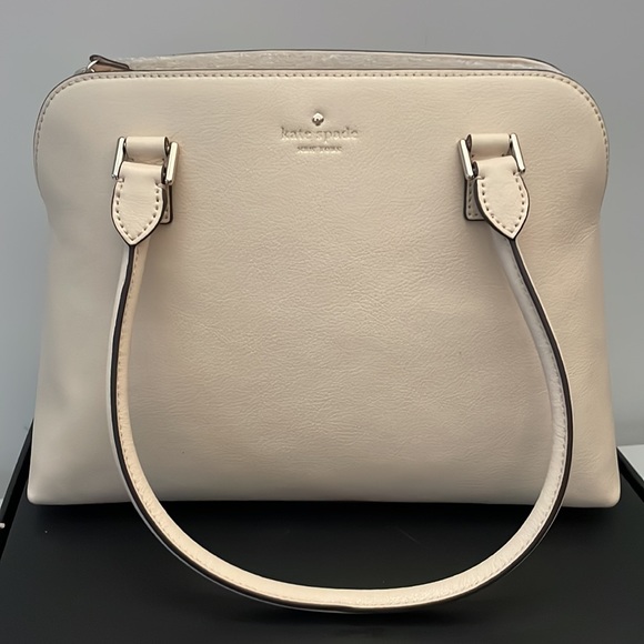 kate spade Handbags - KATE SPADE MARIELLA GREEN ST LEATHER CRÈME BAG